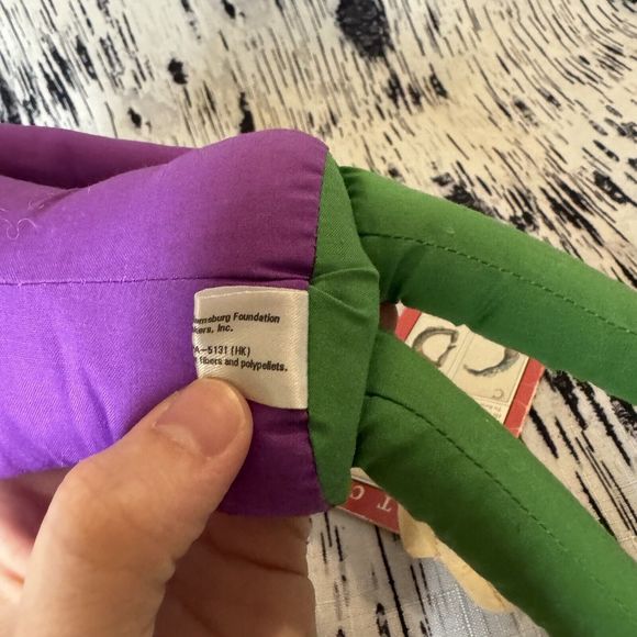 Colonial Williamsburg Hotch Potch Alphabet Doll & Posture Alphabet Cards - Picture 8 of 16